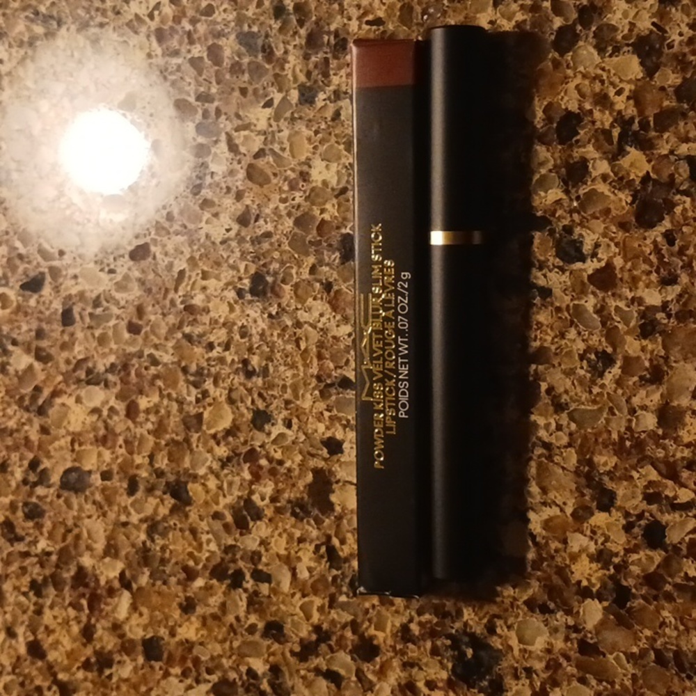 COPY - MAC Cosmetics velvet blur slim lipstick  Rose Mary New